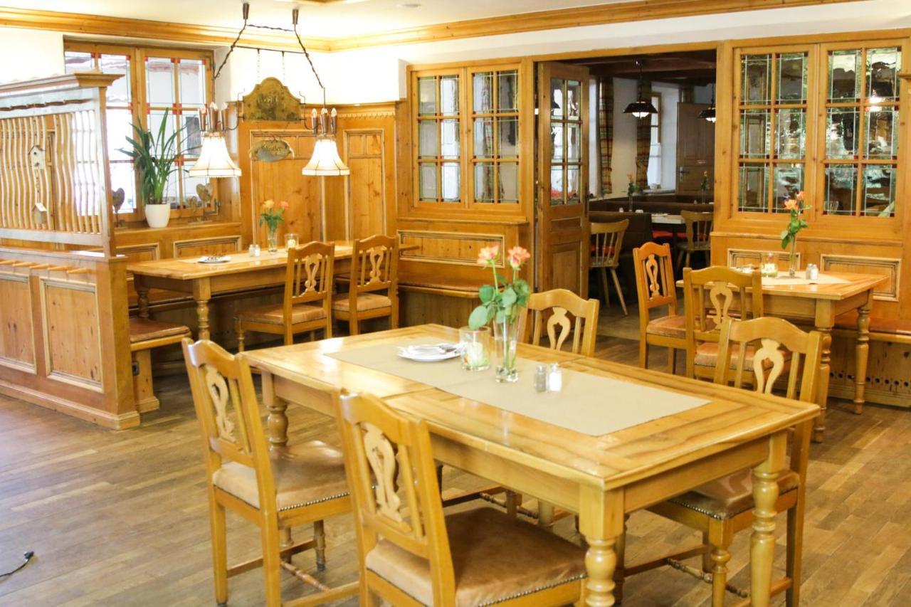 Landgasthof Pauliwirt Erharting ภายนอก รูปภาพ